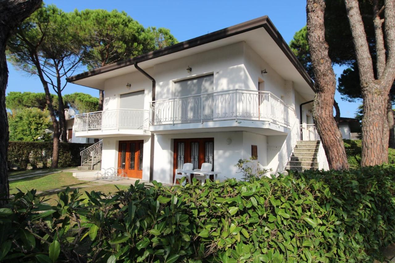 Villa Marisa Lignano Sabbiadoro Extérieur photo